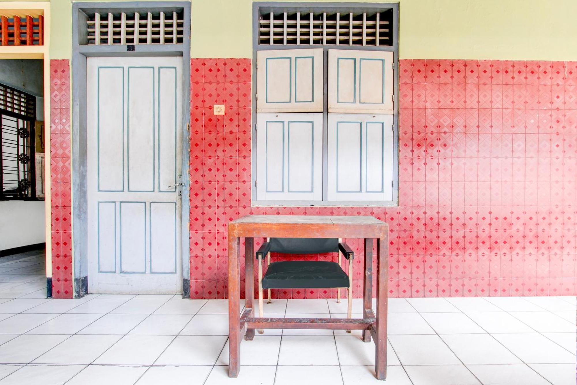 Spot On 94085 Hotel Agung Purwokerto Exteriör bild